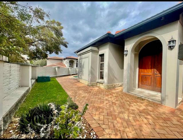 3 BEDROOM PROPERTY TO RENT IN BRYANSTON
